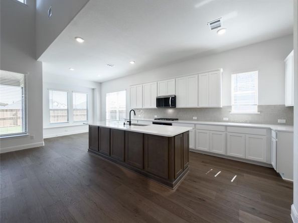 417  Plains Place , Fate Texas 75087