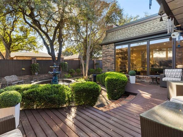1604  Banbury Lane , Carrollton Texas 75006