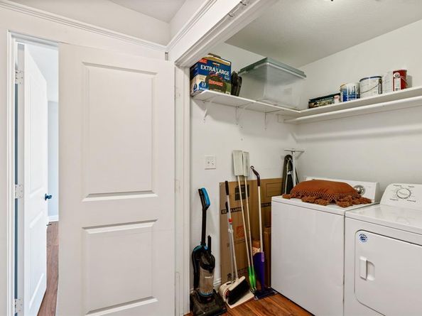 818 N Beckley Avenue , Dallas Texas 75203