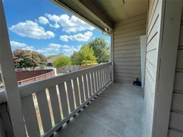 1700  Amelia Court  423, Plano Texas 75075