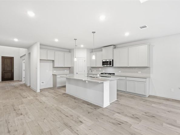 2820  Alcove Lane , Corinth Texas 76210