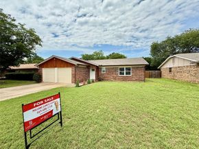 517  Gristmill Lane , Everman Texas 76140