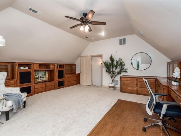 3873  Heritage Trail , Celina Texas 75009
