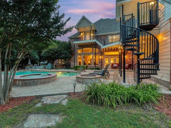 3873  Heritage Trail , Celina Texas 75009