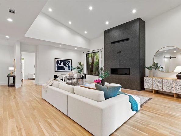 9019  Liptonshire Drive , Dallas Texas 75238