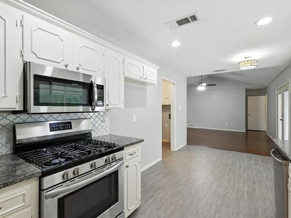2102  Jacqueline Drive , Denton Texas 76205