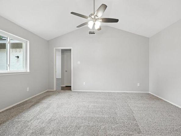 2102  Jacqueline Drive , Denton Texas 76205