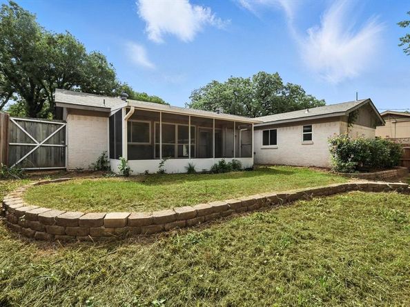 2102  Jacqueline Drive , Denton Texas 76205