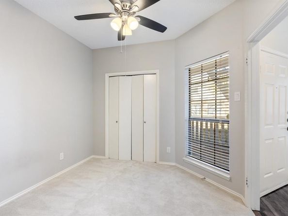 3101  Townbluff Drive  1013, Plano Texas 75075