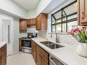 3101  Townbluff Drive  1013, Plano Texas 75075