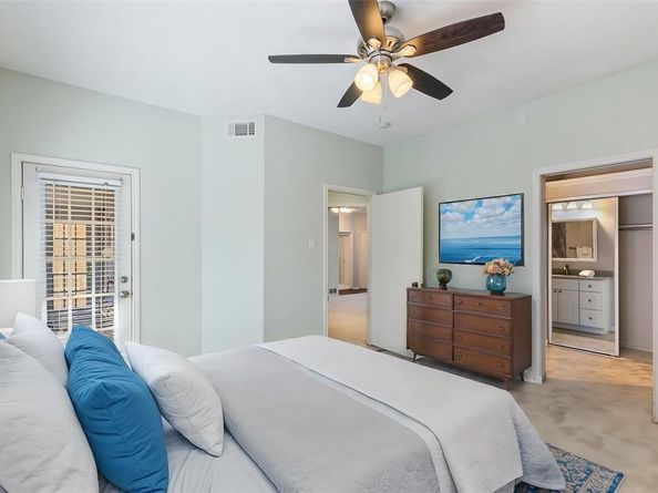3101  Townbluff Drive  1013, Plano Texas 75075