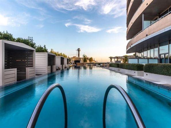2200  Victory Avenue  701, Dallas Texas 75219