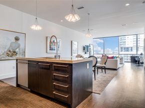 2200  Victory Avenue  701, Dallas Texas 75219