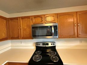 413  Creekwood Lane , Lewisville Texas 75067