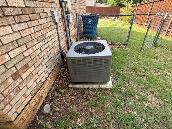 413  Creekwood Lane , Lewisville Texas 75067