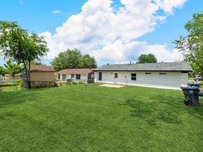 9814  Bluffcreek Drive , Dallas Texas 75227