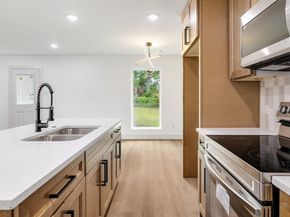 9814  Bluffcreek Drive , Dallas Texas 75227