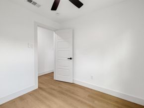 9814  Bluffcreek Drive , Dallas Texas 75227