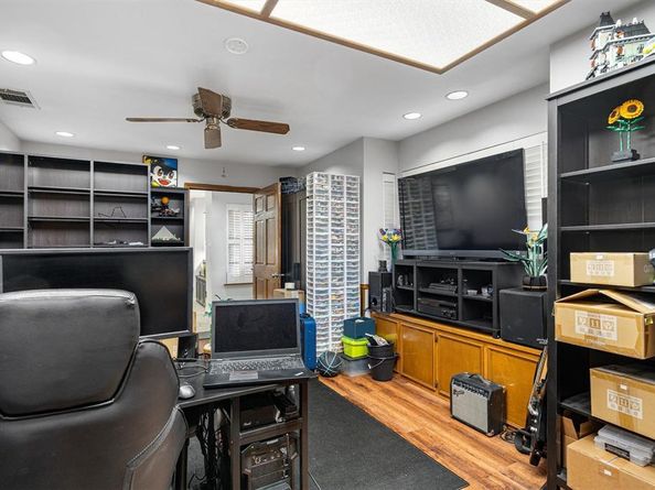 1800  Westridge Street , Denton Texas 76205