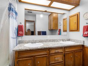 1800  Westridge Street , Denton Texas 76205