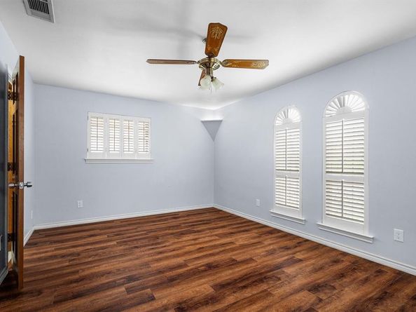 1800  Westridge Street , Denton Texas 76205