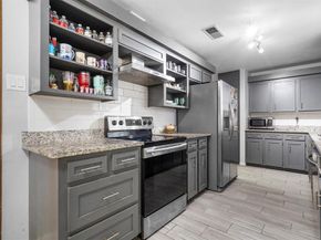 1800  Westridge Street , Denton Texas 76205