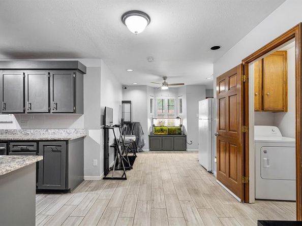 1800  Westridge Street , Denton Texas 76205