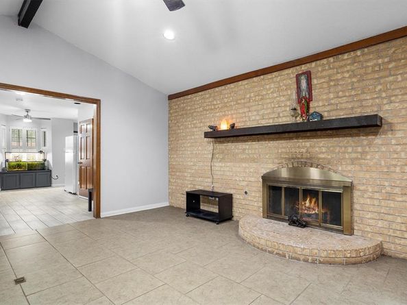 1800  Westridge Street , Denton Texas 76205