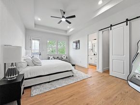 2417  Merlin Street , Dallas Texas 75215