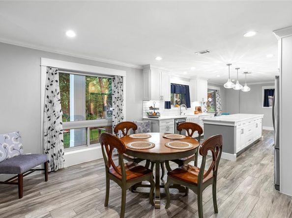 3905  Shady Creek Drive , Euless Texas 76040