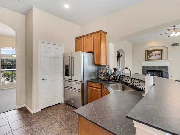 12816  Lizzie Place , Fort Worth Texas 76244