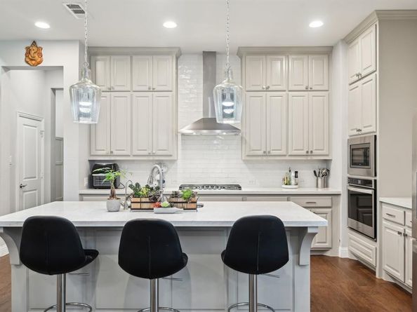 6809  Royal View Drive , McKinney Texas 75070
