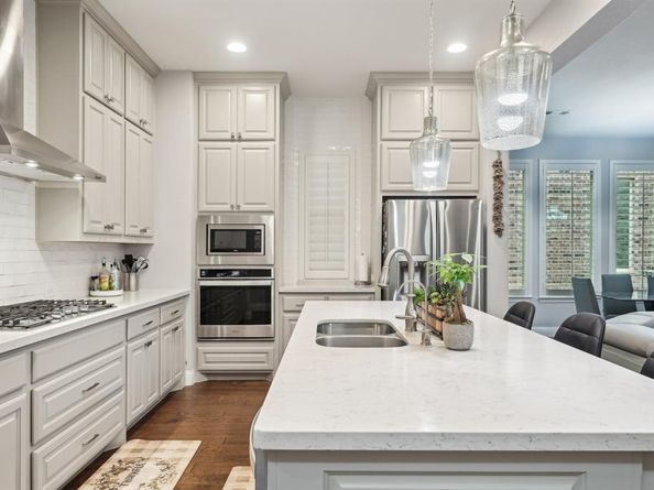 6809  Royal View Drive , McKinney Texas 75070