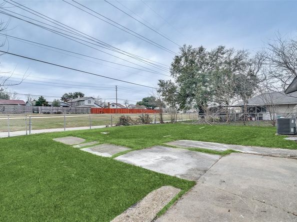 804  Via Del Rey  , Mesquite Texas 75150