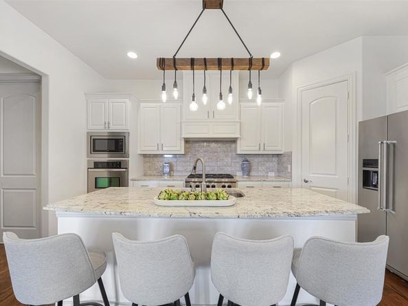 2600  Grail Maiden Court , Lewisville Texas 75056