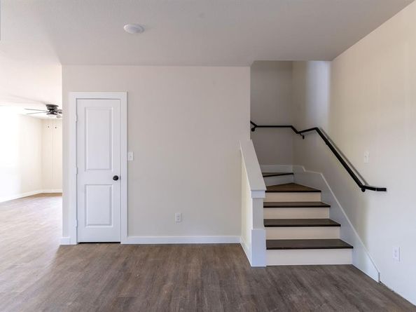 2927  Angle Avenue , Fort Worth Texas 76106
