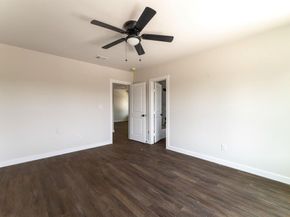 2927  Angle Avenue , Fort Worth Texas 76106