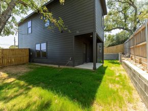 2927  Angle Avenue , Fort Worth Texas 76106
