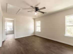 2927  Angle Avenue , Fort Worth Texas 76106