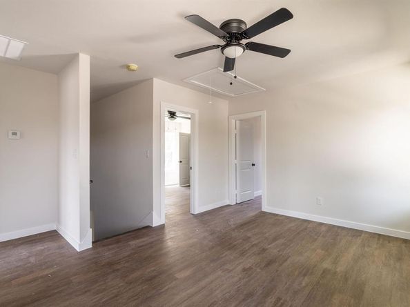 2927  Angle Avenue , Fort Worth Texas 76106