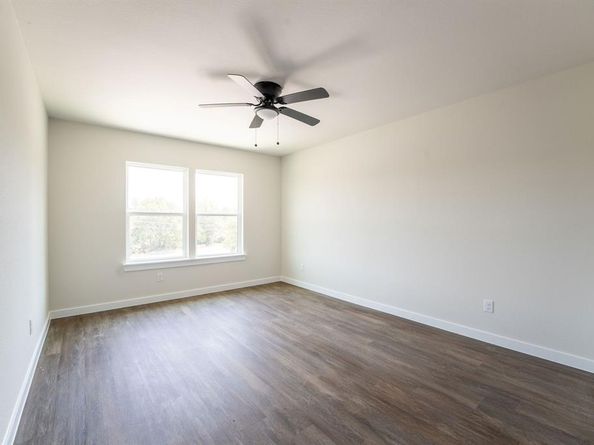 2927  Angle Avenue , Fort Worth Texas 76106