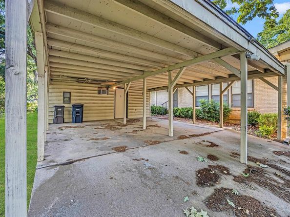 6324  Woodbine Drive , Fort Worth Texas 76112
