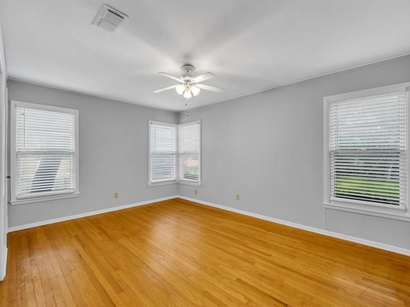 6324  Woodbine Drive , Fort Worth Texas 76112