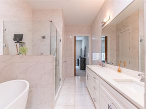 4060  Spring Valley Road  105, Farmers Branch Texas 75244