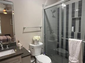 4060  Spring Valley Road  105, Farmers Branch Texas 75244