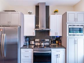 4060  Spring Valley Road  105, Farmers Branch Texas 75244
