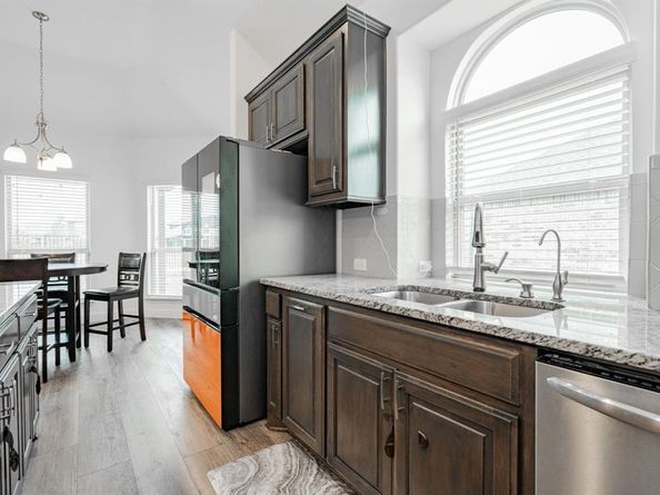 1305  Summer Lane , McKinney Texas 75071