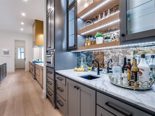 5335  Richard Avenue , Dallas Texas 75206