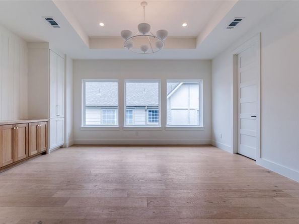 5335  Richard Avenue , Dallas Texas 75206