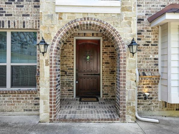 2823  Millington Drive , Highland Village Texas 75077